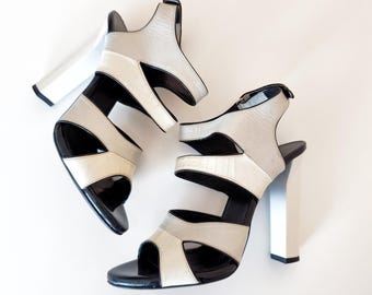 Pierre Hardy Strappy Leather Sandal Heels, Pearl Grey Cream Colorblock High Heels, Luxury French Runway Futuristic Platform Shoes, Size 37