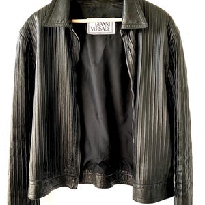 ジャケット・アウター 90s GIANNI VERSACE zip up lether jaket GIANNI VERSACE Leather Jacket Black Studded with zip size IT 54