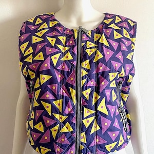 Vintage 80er Jahre Steppweste Retro Ski Print Gilet Made in Italy Aspres Ski Outwear Bunte Winter Ärmellose Jacke Verrückte Muster Jacke