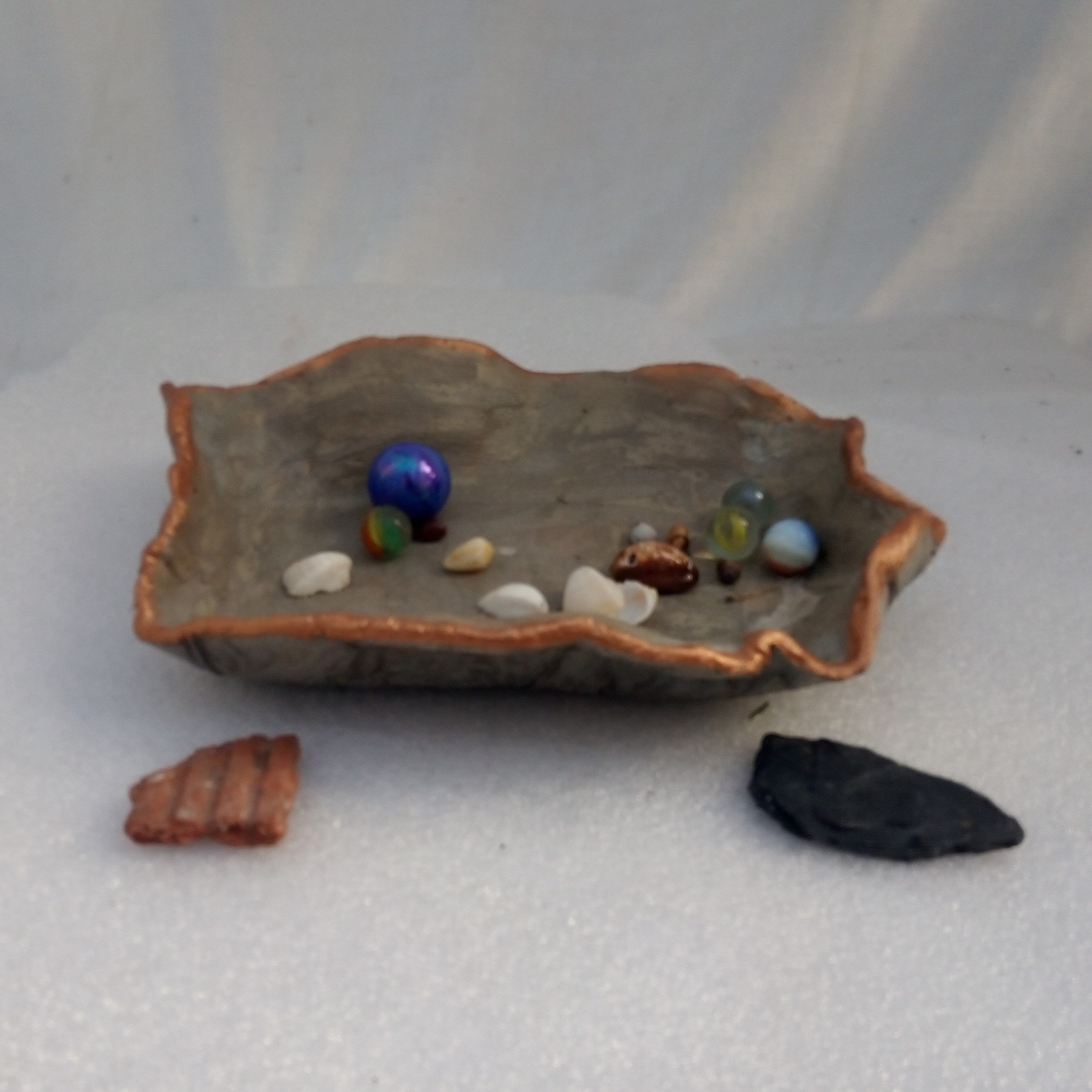 Coupelle Vide-Poche ou Plat à Bijoux Fait-Main en Ciment