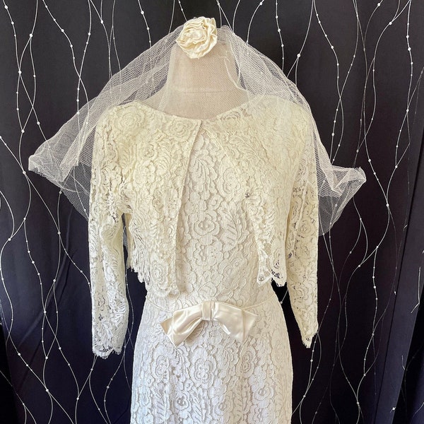 MED 50s 60s White Lace Sleeveless Wedding Dress with Jacket and Veil