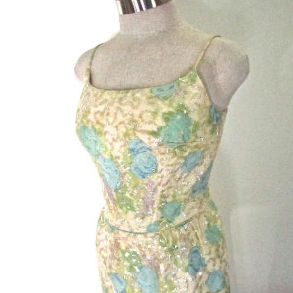 S 50s 60s Sequin Floral Dress Wiggle Sheath Cocktail Bombshell Mid Century Small Marilyn Sexy White Blue Brocade TLC