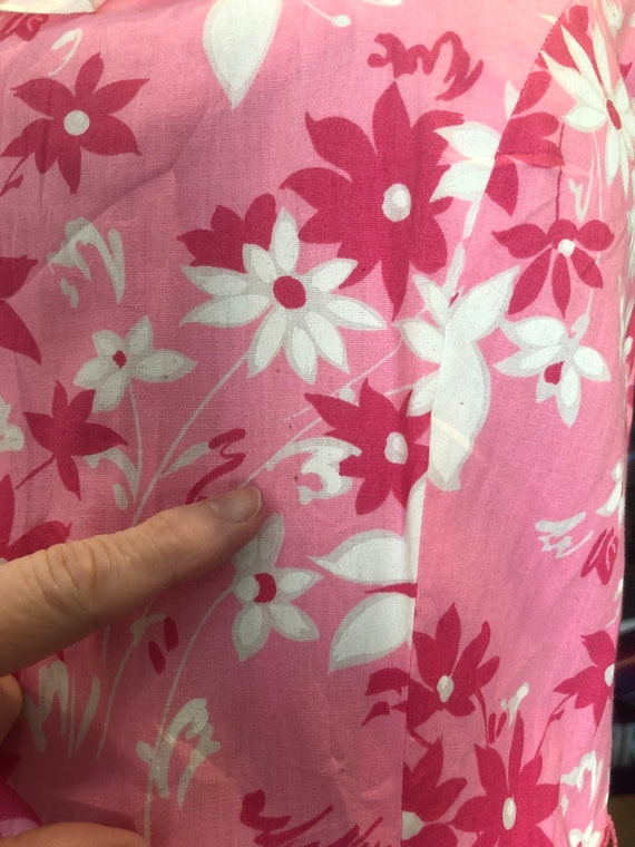 M L 60s Belted Pink White Boho Dress floral print… - image 5