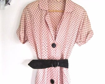 L 50s Dress Pink Black Open Weave Eyelet Honeycomb Black Button Down Front Short Sleeves Nylon VLV Large