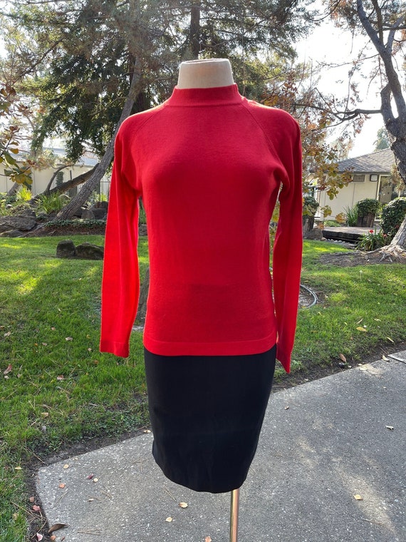 SM Med 50s 60s Vintage Red Cashmere Mock Turtlenec