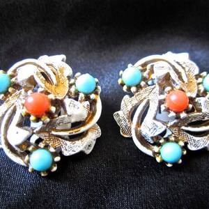 50s 60s Earrings White Gold Tone Blue & Orange Beads Clip On by ART