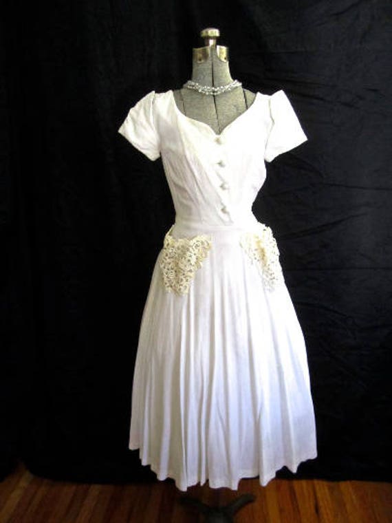 S 40s 50s White Dress Cotton Linen Lace Rhineston… - image 1