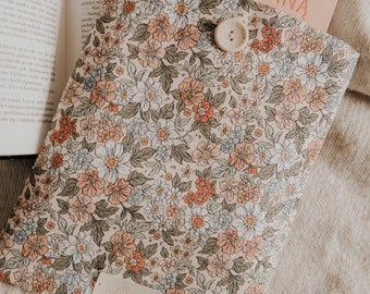 Spring boho flowers pattern / book sleeve / handmade