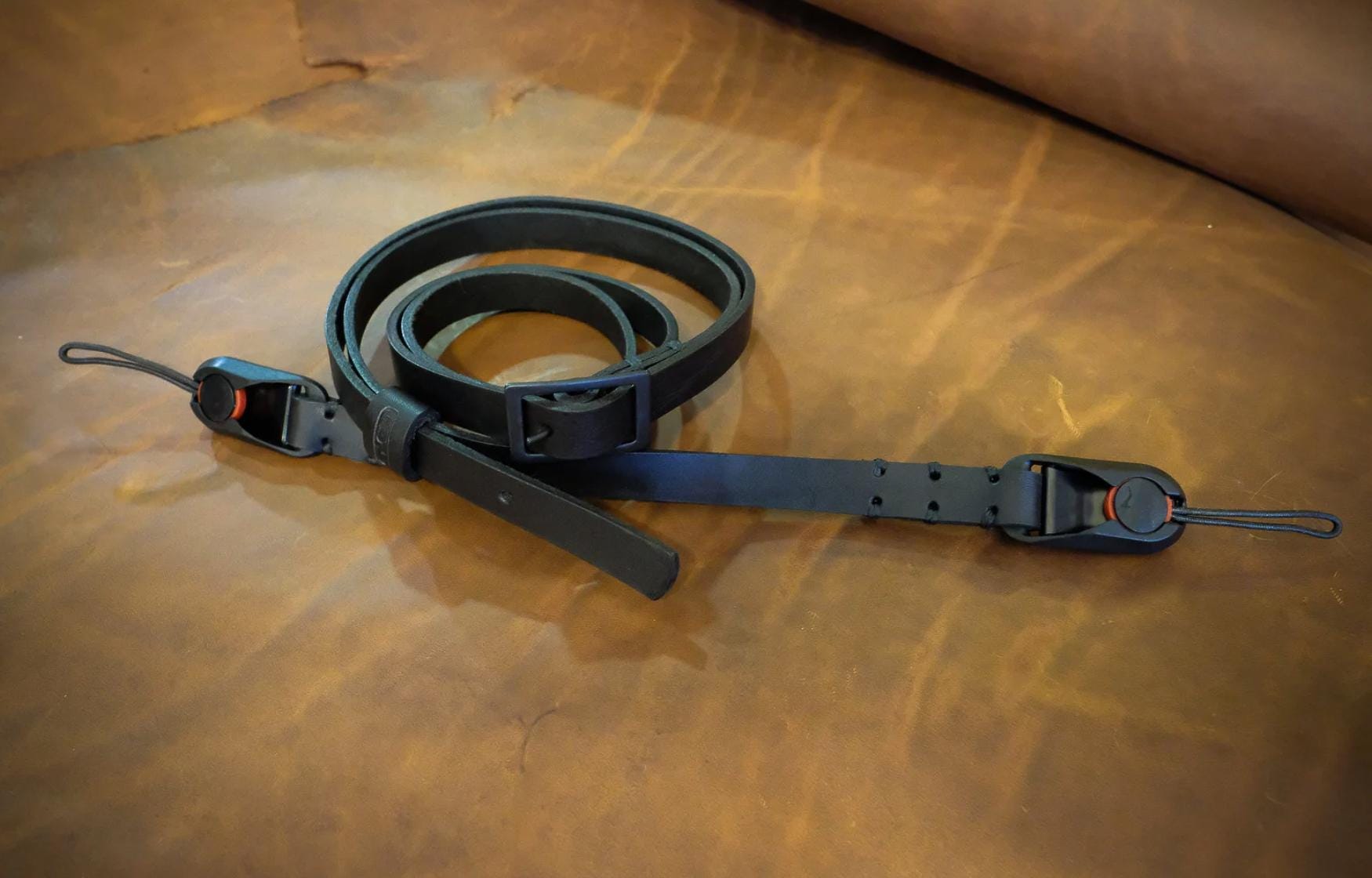MUFLON / The Adjustable Reporter strap with Quick Release  Anchor Links