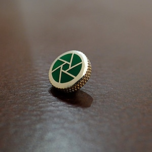 MUFLON / 925 Sterling Silver Aperture Enamel   Soft Release Button