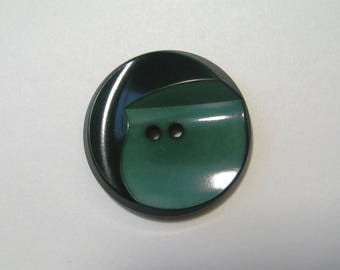 Old round buttons 26 mm 2 shades of green 2 holes sold in 5 pieces of sewing, creation.