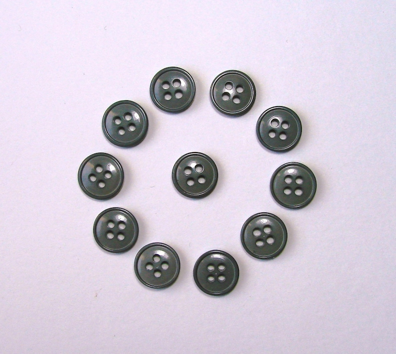 4-hole grey 11.5 mm round buttons sold per batch of 30 couture creations