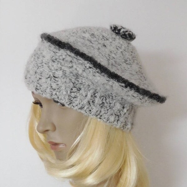 Béret femme, bonnet féminin gris et écru en laine d'alpaga et mohair, cadeau femme fille, accessoire femme fille, chapeau féminin fait main