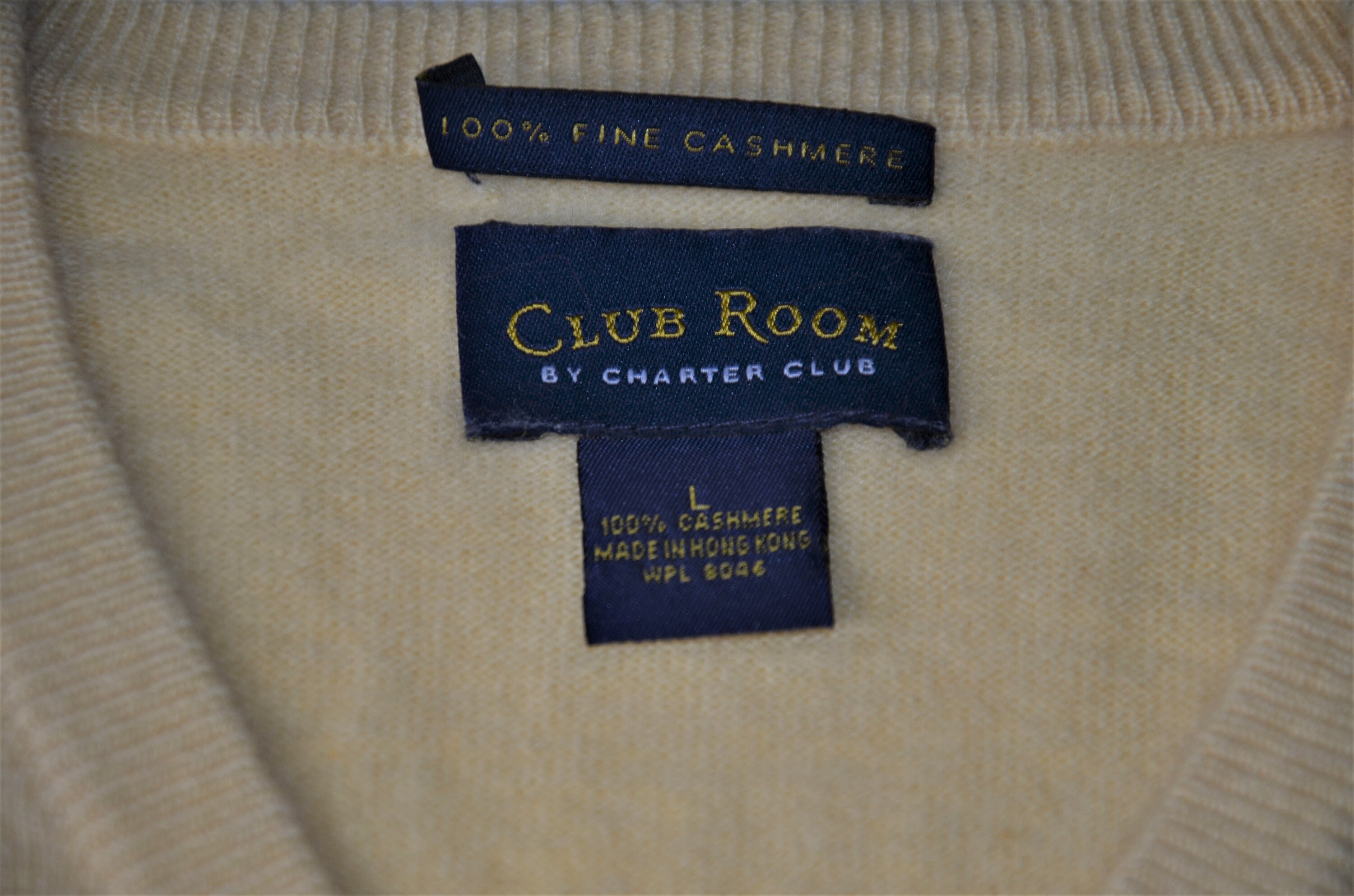 Cashmere top club room