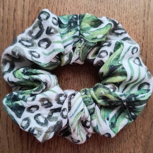 Double gauze cotton scrunchie with exotic leaves, Monstera, and Leopard print - Women's elastic scrunchie - Hair accessory