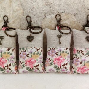 Cotton fabric keychain with pink flowers and natural linen, white and pink bag charm, key or heart charm - Gift idea