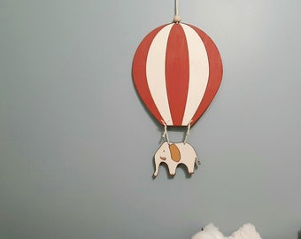 Wooden hot air balloon with hanging elephant, baby room wall decoration, small wall mobile for children, circus theme decoration
