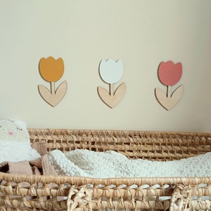 Small wooden tulips, floral decoration for children, wooden flowers, wall decoration for baby&#39;s room, spring summer floral decoration