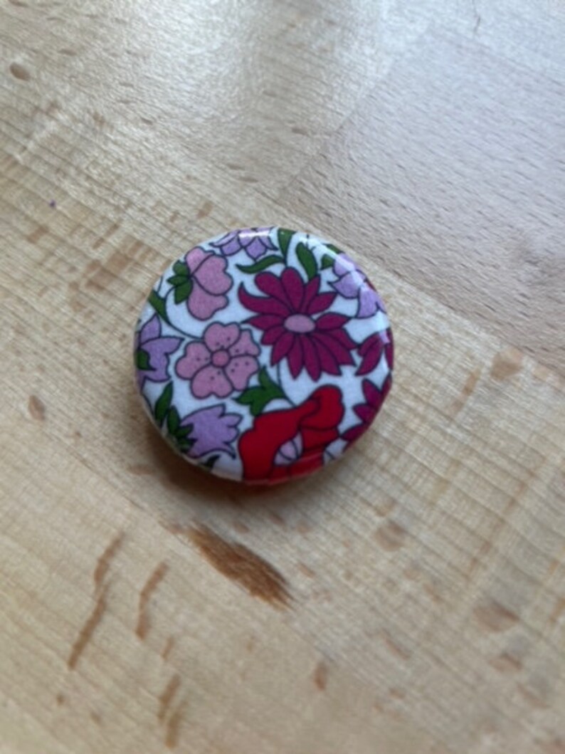 Badges Liberty plastifiés Poppy Rose