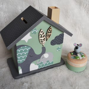 Wooden piggy bank, children's piggy bank, elephant decoration, birth gift (on order)