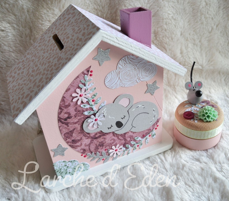 Tirelire bois, tirelire enfant, décoration enfant, cadeau naissance sur commande Koala rose