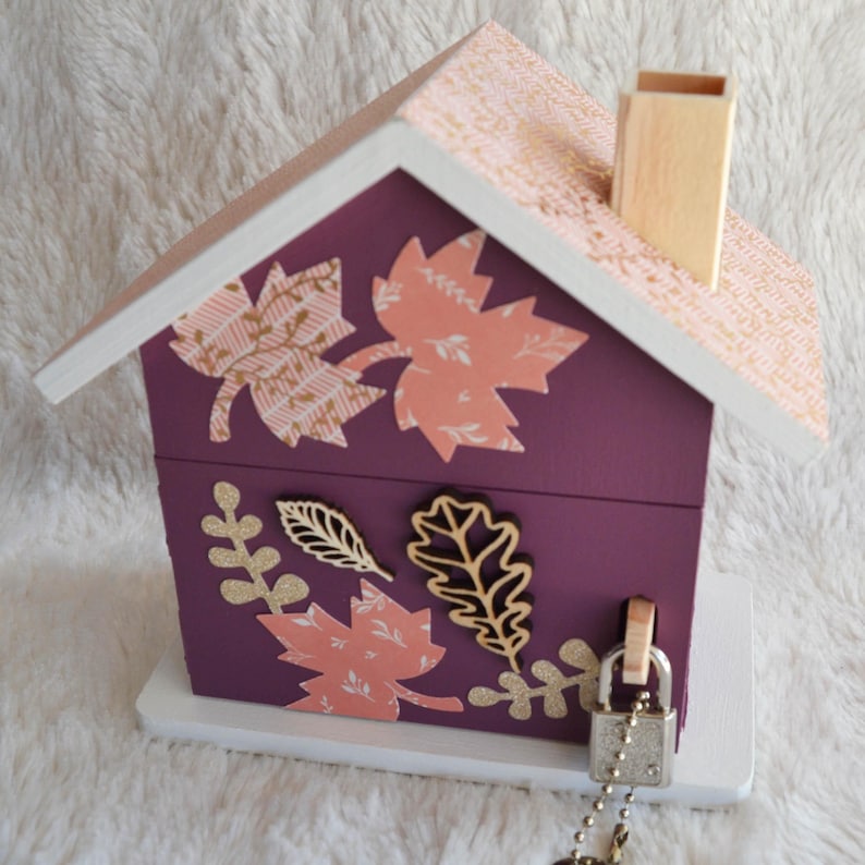 Wooden fawn and autumn leaf piggy bank for children, personalized baby gift (made to order) image 6