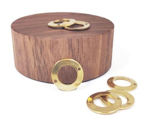 Gold-plated stainless steel rings, diam. 13mm, openwork circles, round connectors, 6 pieces
