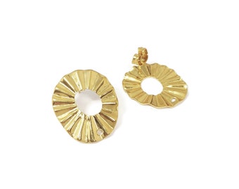 Gold stainless steel chips, pleated irregular oval ear studs, earring supports, set of 2 or 6 pieces