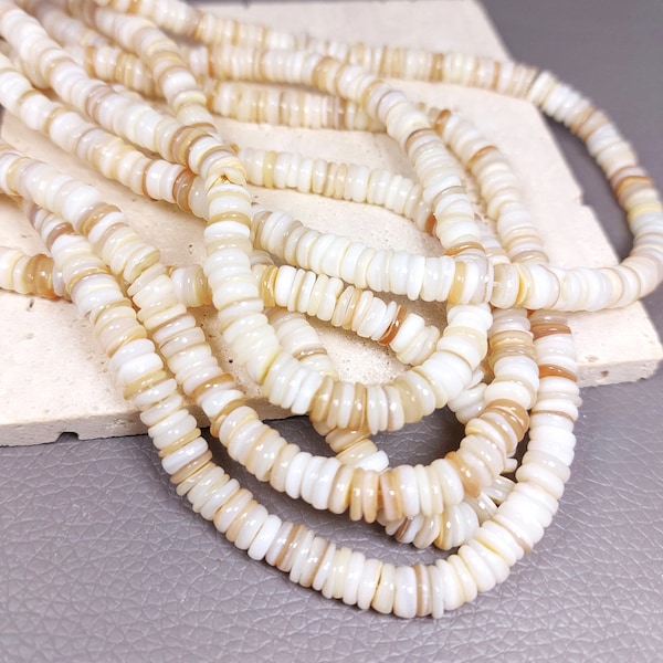 Chapelet de Perles Heishi en coquillages, blanc-crème, perles plates, diamètre 5mm - Brin de 20cm env.