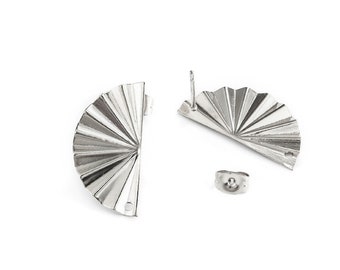Pendientes de botón de acero inoxidable, postes de pendientes semicirculares con forma de abanico/plisados, cierres para pendientes, juego de 2 o 6 piezas.