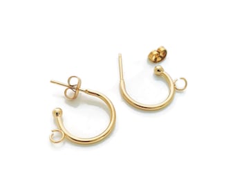 Half hoop earrings in gold stainless steel, round earring supports, open half hoop earrings with rings.