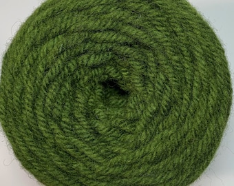 Hand Dyed Dark Green Rug Wool Yarn - 1412STW - excellent for Oxford Regular Punch Needles