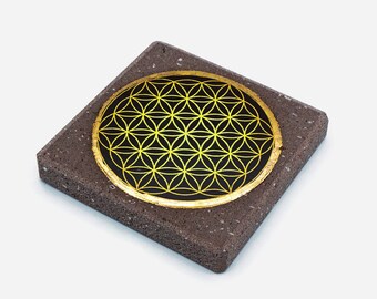 Dark green flower of life in enamelled lava from the volcanoes of Auvergne and gold nets 10X10 cm - Raw background