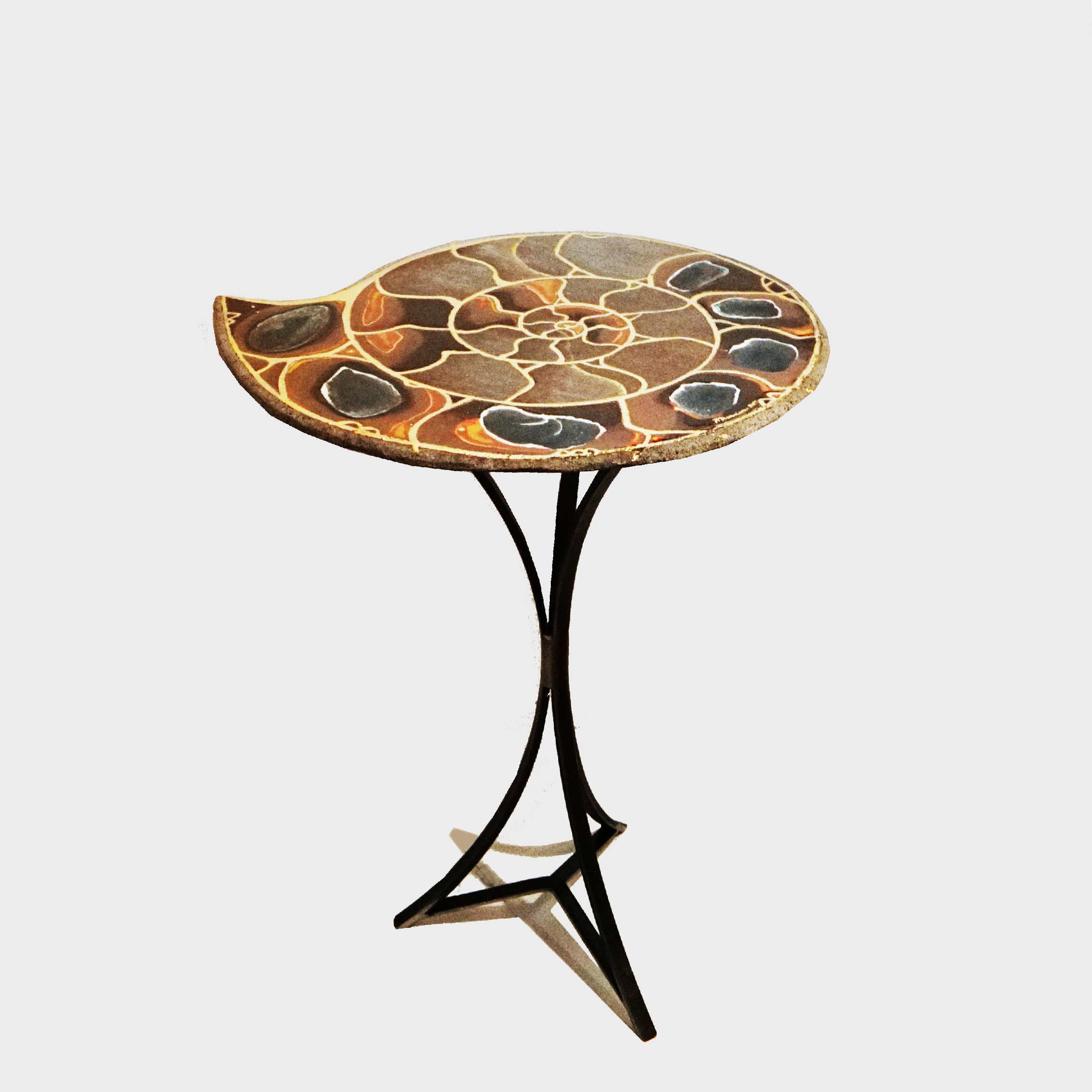 Magnifique Guéridon Ammonite en Lave Émaillée 60cm