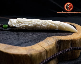 dragon pendant. Dragon claw. Bone dragon. Buffalo bone. cord with nephritis jade. Claw size: 90mm/ 13mm/ 12.29