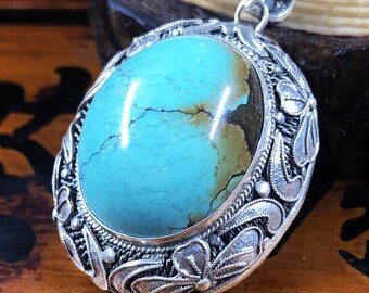 traditional pendant, Beijing jewelry. Hubei Turquoise. Silver 925.Single piece made entirely by hand