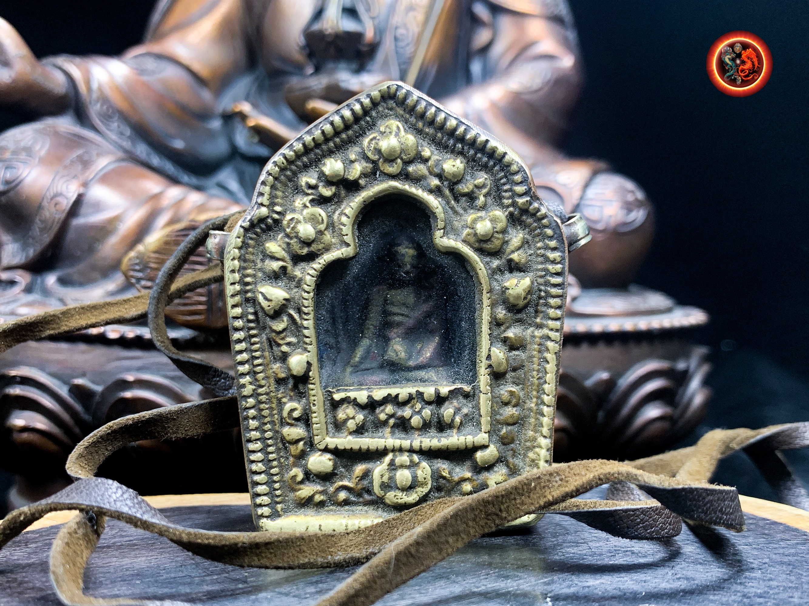 Ghau, Gau, Ancien Tibétain. Bouddha Médecine, Autel Portatif de Guérison, Boîte Prière Autel Bouddhi