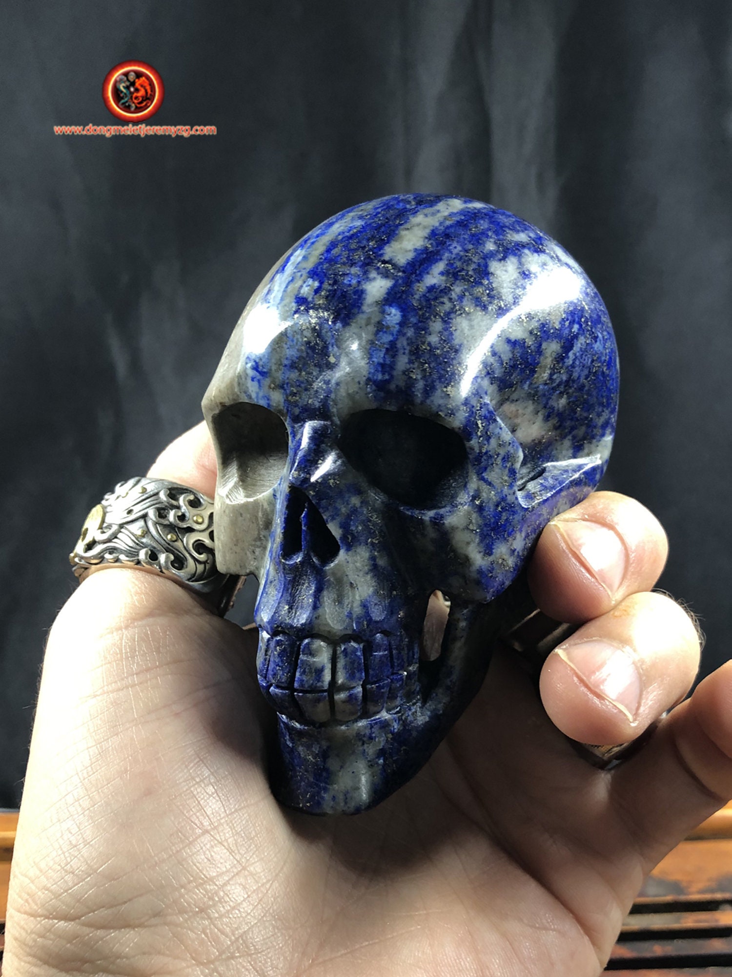 Crâne de Cristal en Lapis Lazuli Entièrement Réalisé à La Main Pièce Unique 9/7/4cm 0, 588Kg