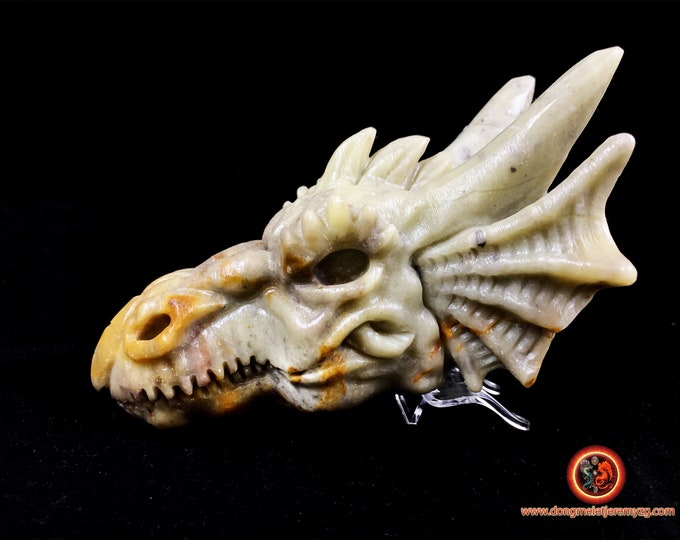 dragon crane, pyrophyllite. Hand-carved dragon, Unique Piece. very realistic dragon skull. Natural stone, Pierre de Soushan.