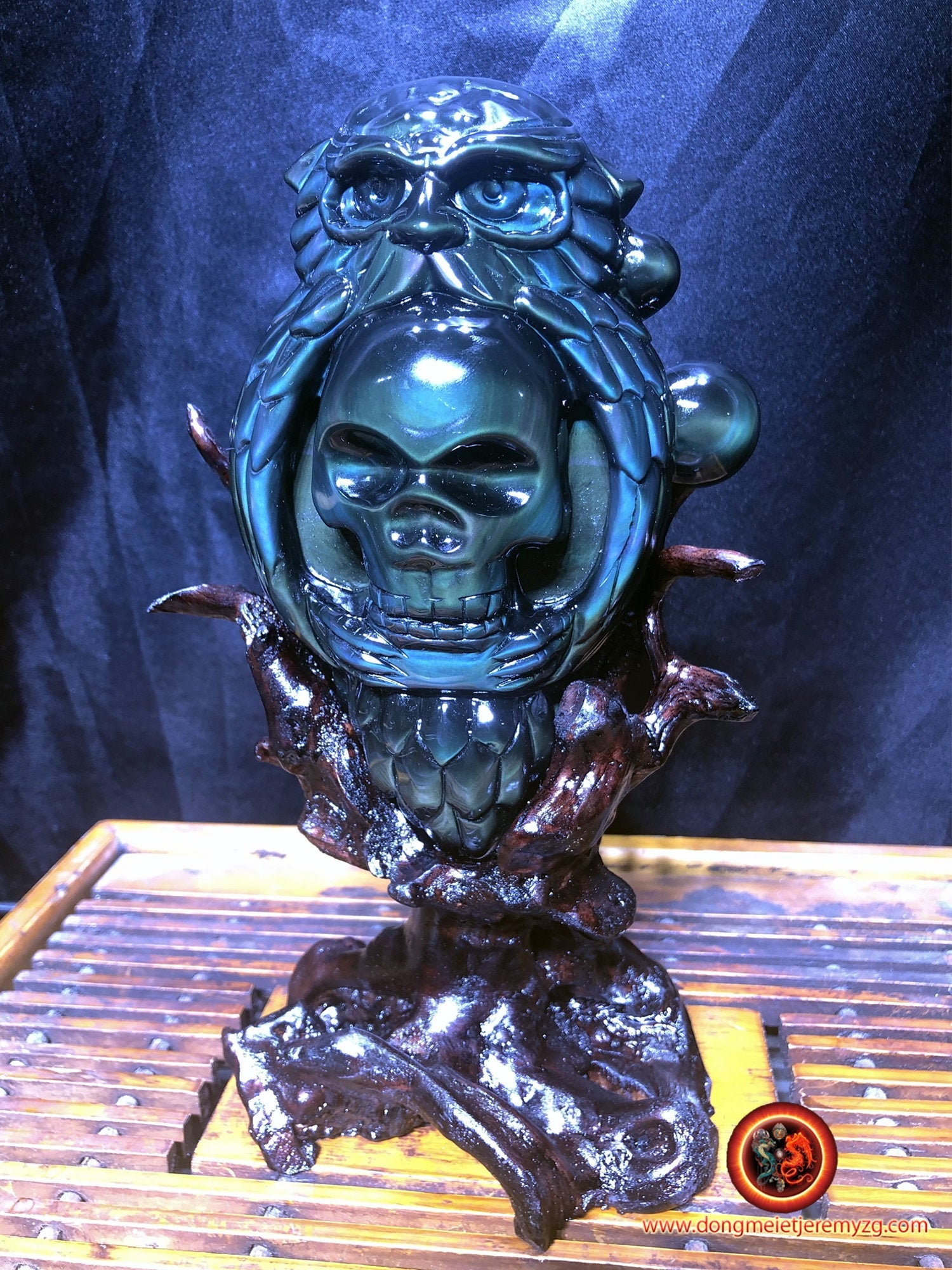 Calavera, Crâne Mexicain. Chouette. Satuette en Obsidienne Oeil Celeste. Entierement Sculpté à La Ma