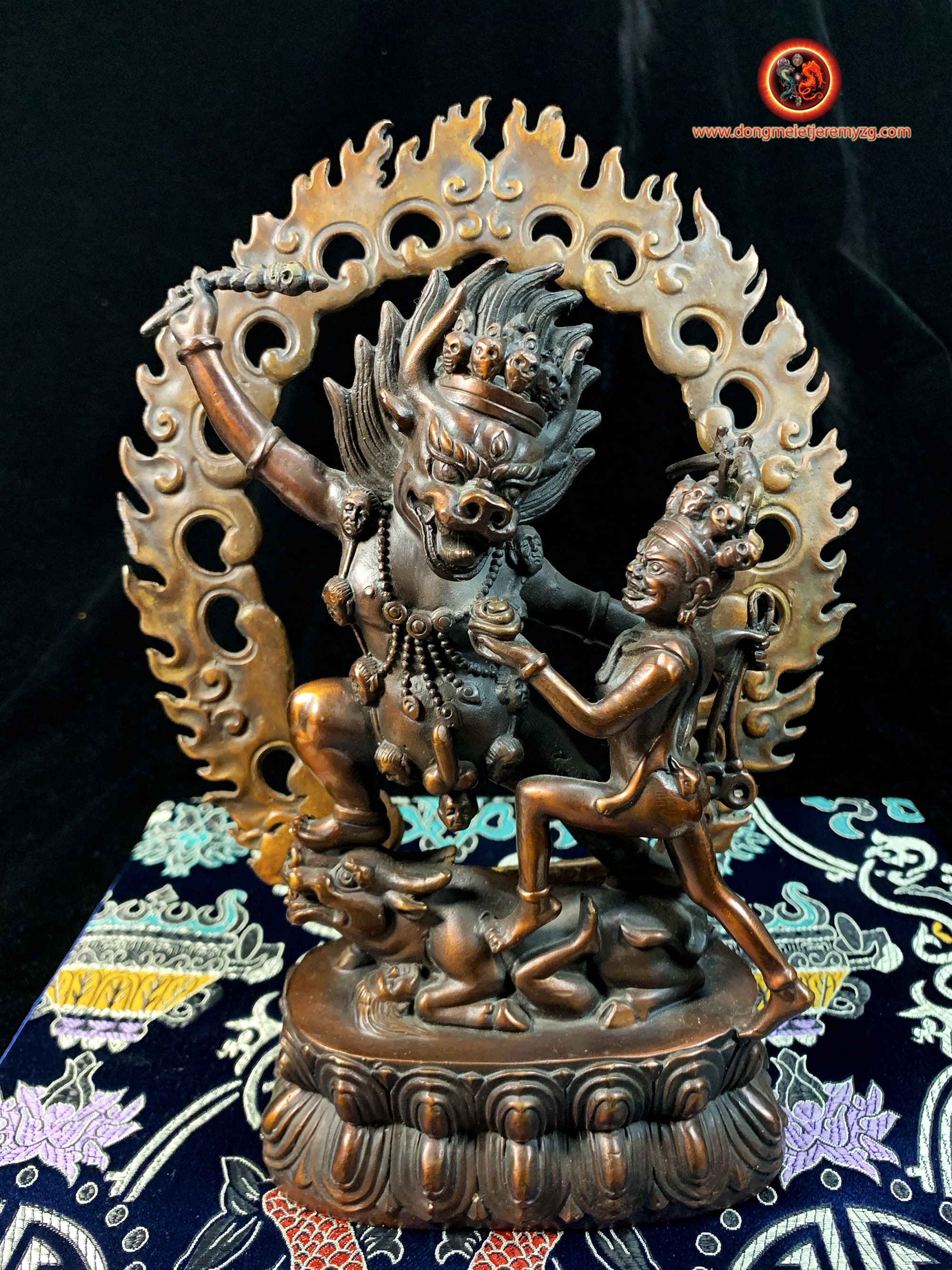 statue Bouddhiste Ésotérique, Tantrique Yidam Yamantaka Sous Sa Forme Yamari .avec Vétali Bronze Vio