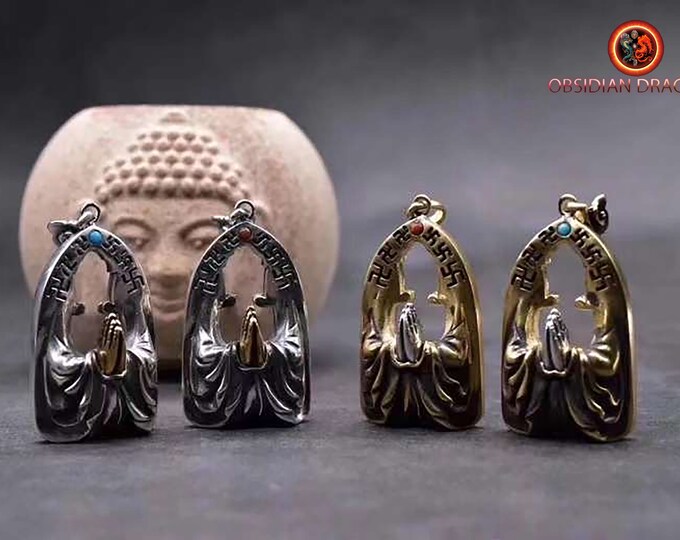 Pendants, Buddha amulets. Buddhist monk in prayer. 4 different models available silver 925 or turquoise copper or agate nan hong