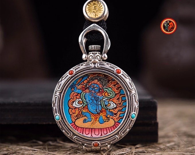 Ghau, amulet, reliquary of Tibetan Buddhism Buddha Vajrapani silver 925 thangka hand painted Mandala and dorje turning on the back