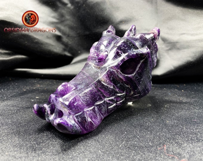 Dragon. Dragon skull. Dragon's head, high quality purple fluorite Dragon carved by hand. Unique piece. Sun: 10.5/ 6/ 6 cm
