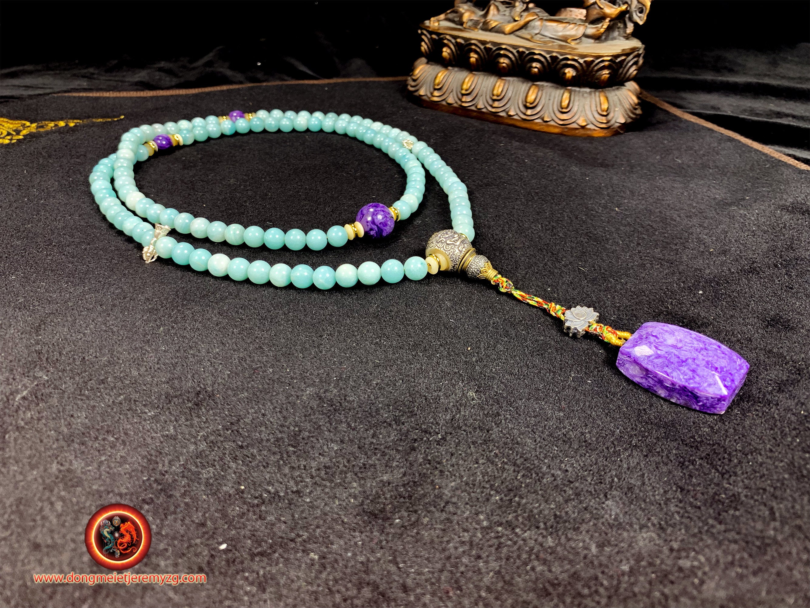 Mala. Chapelet Bouddhiste. Mala Tibetain.108 Perles d'amazonites, Contre et Finition en Charoïte. Me