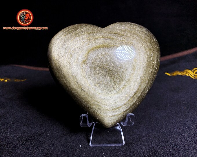heart in golden obsidian.  Originally from Mexico.  Quality A+ Dimensions of 92/99/47mm weight of 0,387kg