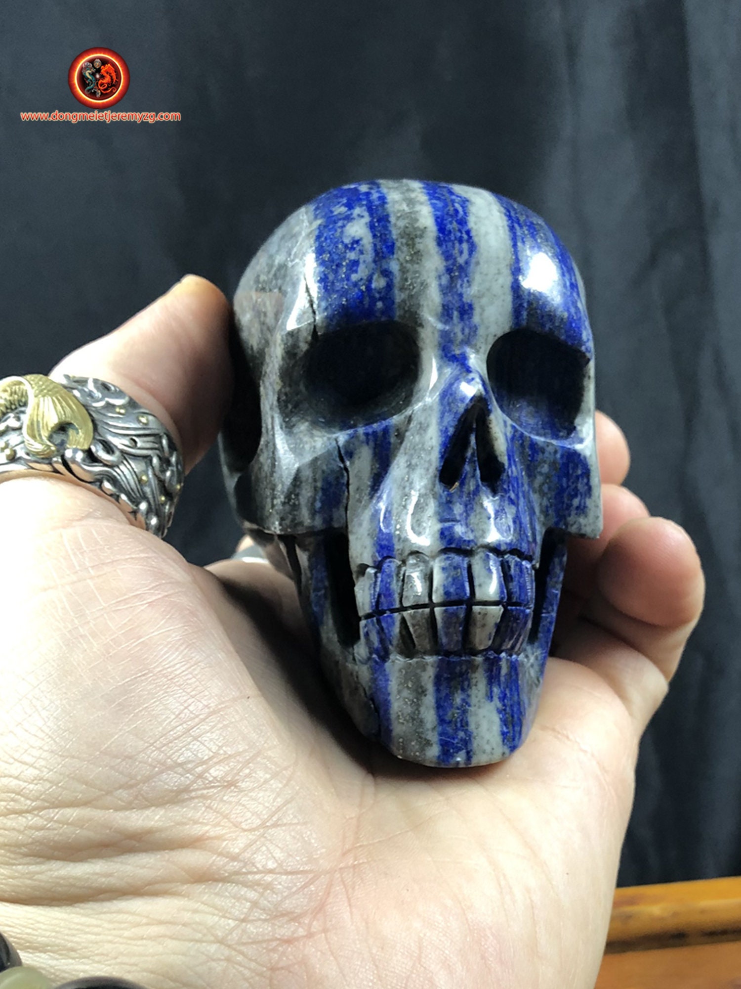 Crâne de Cristal en Lapis Lazuli Entièrement Réalisé à La Main Pièce Unique 8/7/5cm 0, 560Kg