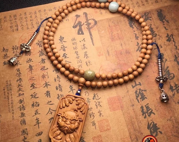 mala, prayer rosary and Buddhist meditation.108 exceptional santan beads called "laoshan" rare collection sandalwood.