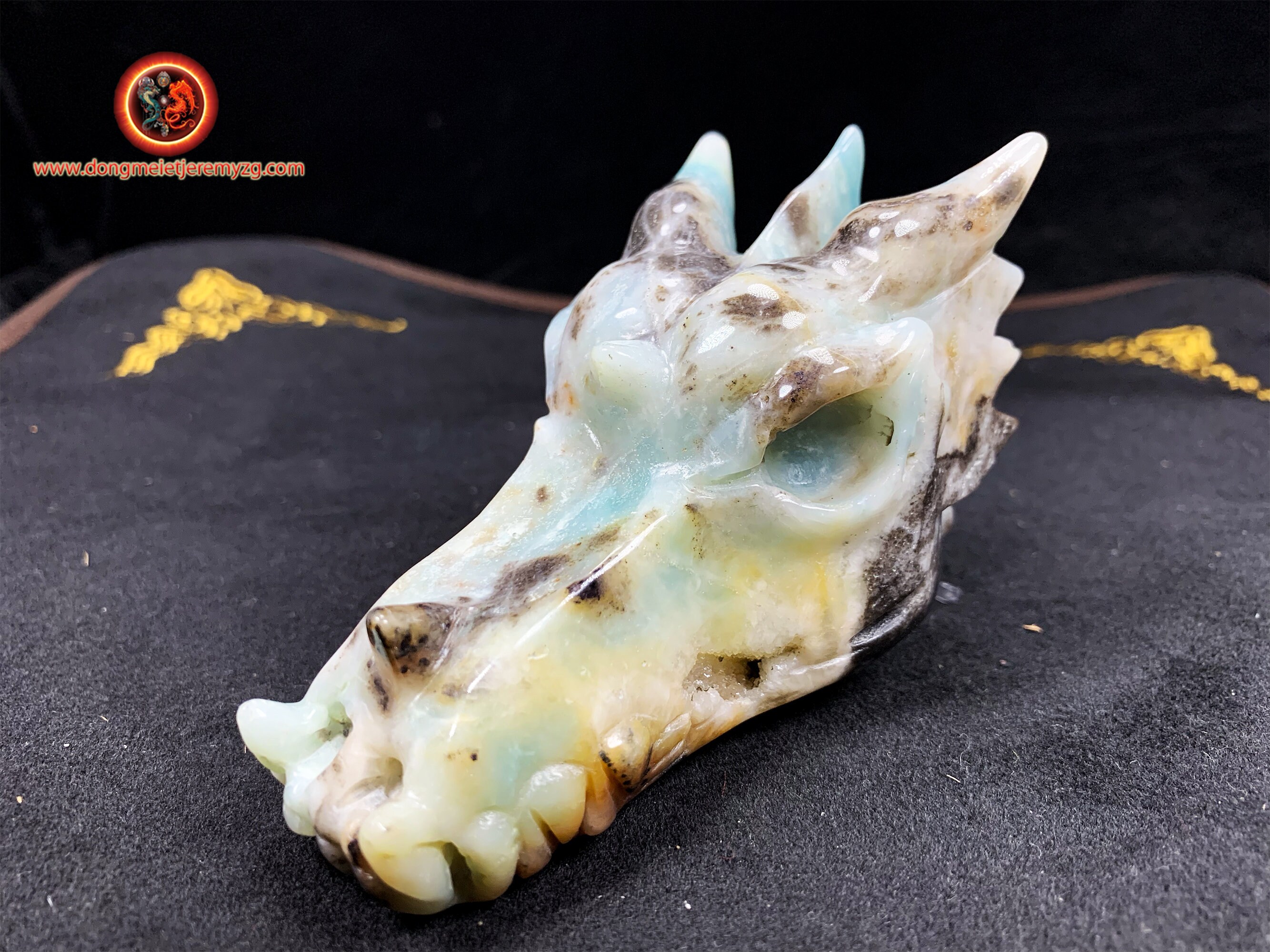 Dragon. Crane de Dragon. Tete Dragon, Amazonite d'asie Centrale. Dragon Sculpté Artisanalement. Pièc