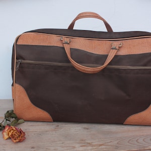 vintage travel bag weekender old 60s